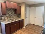 602 W Volney St - Photo 6