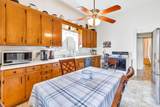 304 Russell St - Photo 14