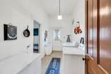 304 Russell St - Photo 16