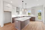 1016 W Trinity Ln - Photo 1