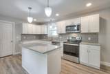 1202 Twin Oaks Dr - Photo 3