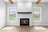1056 Cherry Blossom Ln - Photo 2