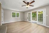 442 Rolling Acres - Photo 12
