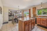 327 Forest Bend Dr - Photo 17