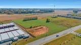 1035 Gateview Dr - Photo 2