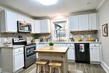 313 Spring St - Photo 20