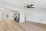 1817 Parkway Ave - Photo 4