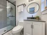 4304 Central Valley Dr - Photo 16