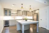 937 Russell St - Photo 8