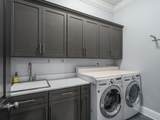 1504 Registry Row - Photo 23