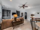 1504 Registry Row - Photo 44