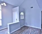 802 Bexhill Ct - Photo 4