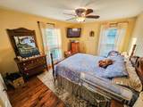 902 Twelve Oaks Rd - Photo 32
