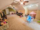 902 Twelve Oaks Rd - Photo 41