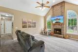 122 Emma Dr - Photo 3