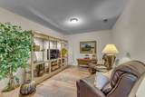33 Holland Park Ln - Photo 13