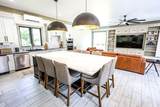 2025 Nelson Ln - Photo 4