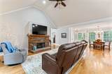 1364 Eastland Dr - Photo 11