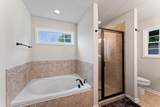 1364 Eastland Dr - Photo 17