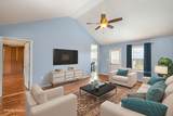 423 Brookside Dr - Photo 5