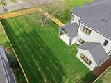 726 Newhall Dr - Photo 15