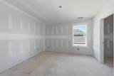 218 Low Plains Ln - Photo 14