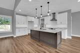 8246 Aedc Rd - Photo 15