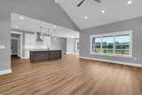 8246 Aedc Rd - Photo 9