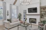 9906 Amarosa Court - Photo 42