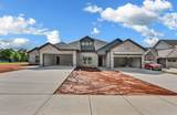1101 Veridian Dr - Photo 2