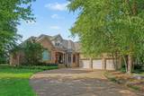 707 Farmington Dr - Photo 1