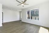 1041 E Trinity Ln - Photo 17
