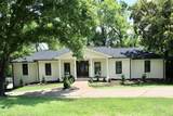 618 Hunters Ln - Photo 1