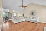 1582 Rembrandt Dr - Photo 8