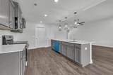 2736 Brewster Dr - Photo 11