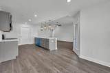 2736 Brewster Dr - Photo 15