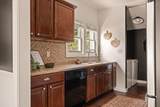 1402 Berry St - Photo 7