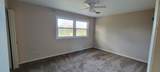 1033 Twin Oak Dr - Photo 24