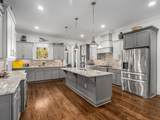 1504 Registry Row - Photo 2