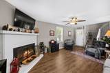 1126 Apple Valley Rd - Photo 2