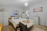 2560 Somerset Dr - Photo 14