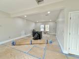 535 Park Ave - Photo 8