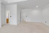 307 New Kent Ct - Photo 44