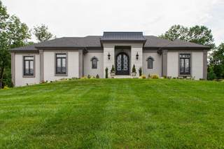 MLS# 2633436 - 813 Shadowstone Pl in Shadowstone in Nashville Tennessee 37220