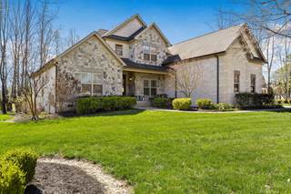MLS# 2636903 - 1015 Wilderness Way in Estates Of Tyree Spr in Cottontown Tennessee 37048