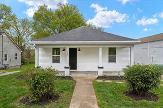 MLS# 2639666 - 111 E 15th St in South Hills S/D in Columbia Tennessee 38401