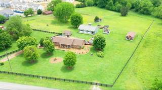 MLS# 2651707 - 2348 Nashville Hwy in None in Columbia Tennessee 38401