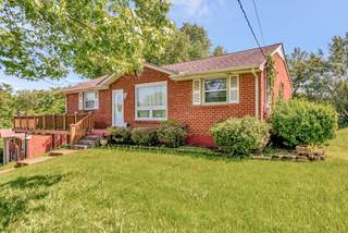MLS# 2654410 - 205 Lucky Dr in Hillbrook in Nashville Tennessee 37211