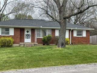 MLS# 2654487 - 504 Scholarship Dr in Charlotte Park in Nashville Tennessee 37209