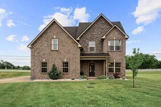 MLS# 2654991 - 100 Olin McFolin Cv in Twelve Corners Sec 1 Ph 1 in Lascassas Tennessee 37085